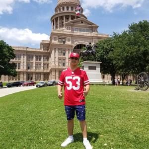 Meet your Posher, Luis